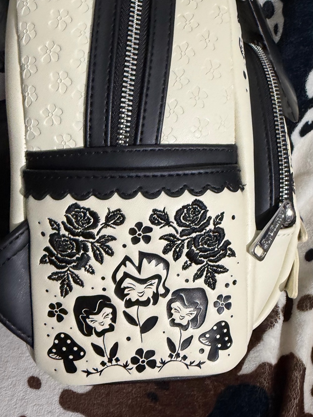 Loungefly Cream & Black Alice Floral Mini Backpack - Picture 5 of 6